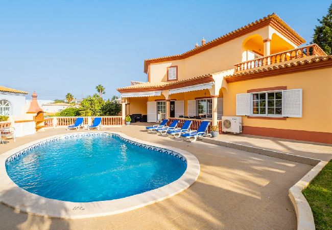 Villa in Carvoeiro - Villa Glória Villa in Carvoeiro - Villa Glória