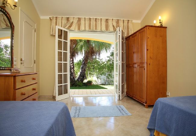 Villa in Albufeira - Villa Jumar Villa in Albufeira - Villa Jumar