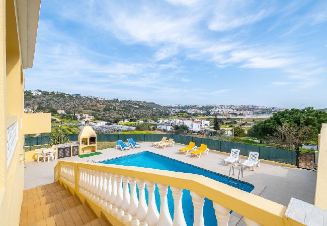 Villa in Albufeira - Villa Pinheiro 