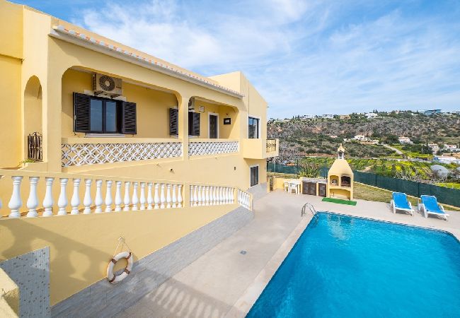 Villa in Albufeira - Villa Pinheiro Villa in Albufeira - Villa Pinheiro