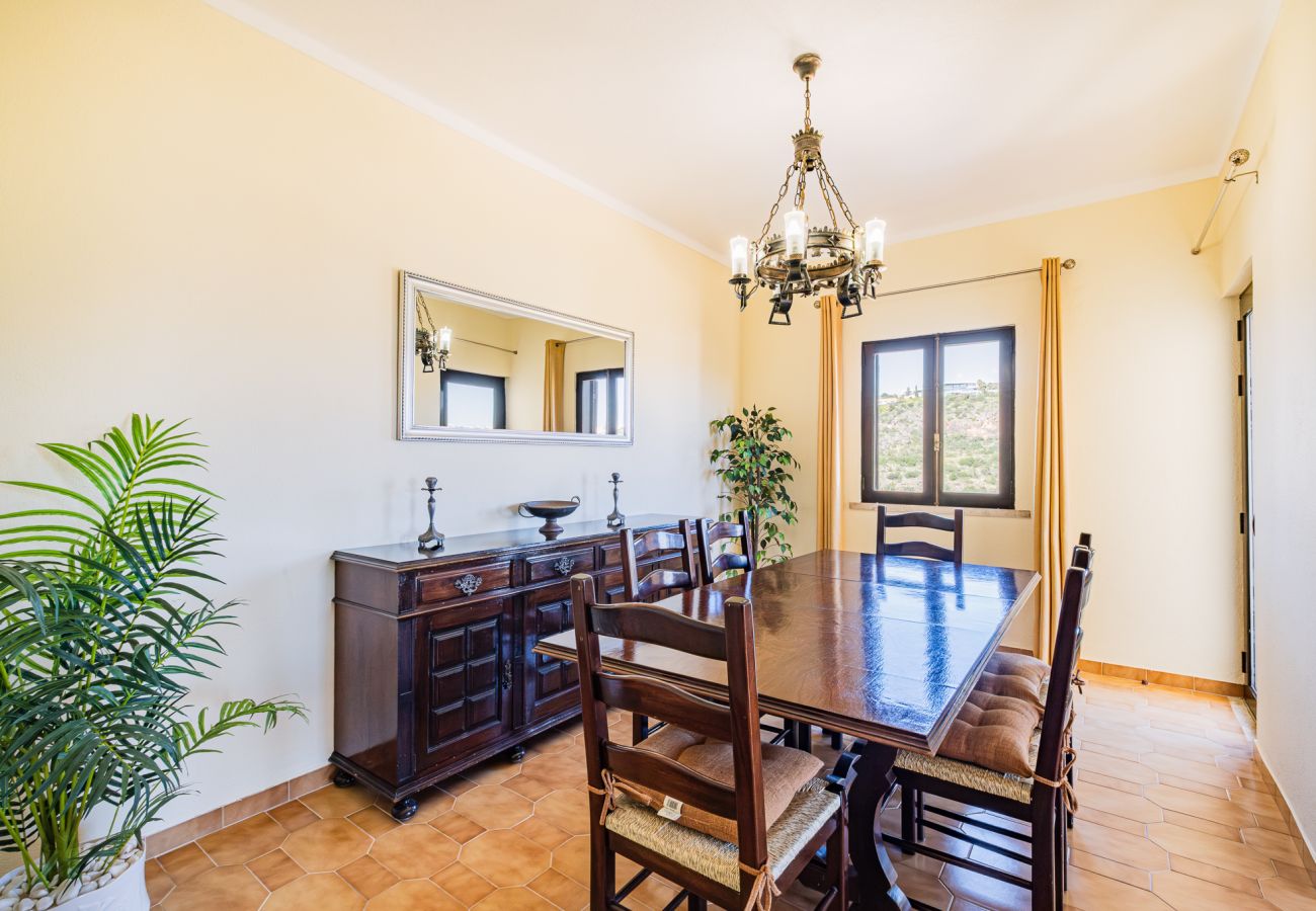 Villa in Albufeira - Villa Pinheiro