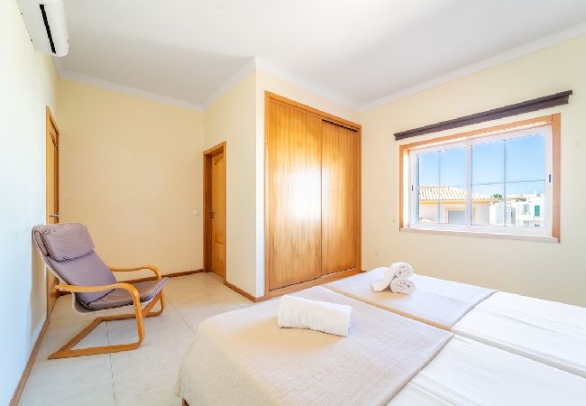 Villa in Guia - Villa Galé Villa in Guia - Villa Galé