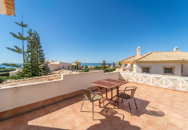 Villa in Guia - Villa Galé Villa in Guia - Villa Galé