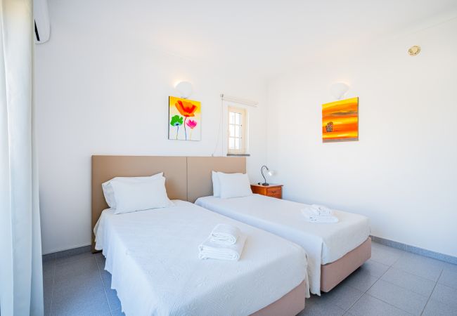 House in Albufeira - VILLA NINA House in Albufeira - VILLA NINA