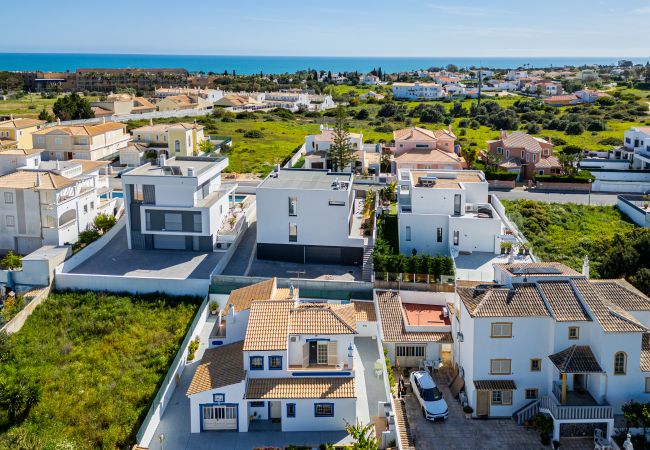 House in Albufeira - VILLA NINA House in Albufeira - VILLA NINA