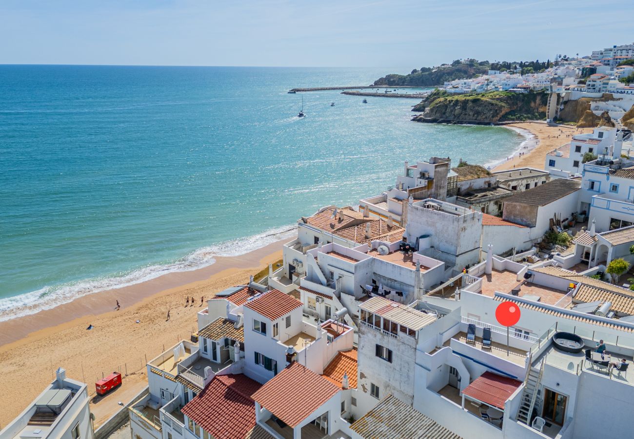 Apartment in Albufeira - Vista del Mar Guest House by Dreamplaces
