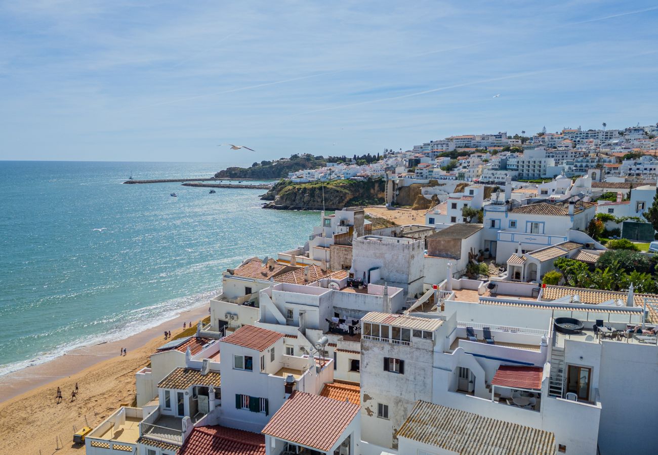 Apartment in Albufeira - Vista del Mar Guest House by Dreamplaces