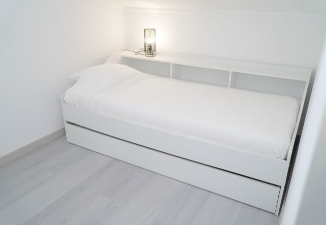 Apartment in Albufeira - Bernard Ocean View Apartment with Pool Apartment in Albufeira - Bernard Ocean View Apartment with Pool