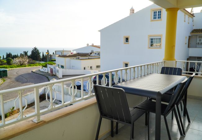 Apartment in Albufeira - Bernard Ocean View Apartment with Pool Apartment in Albufeira - Bernard Ocean View Apartment with Pool