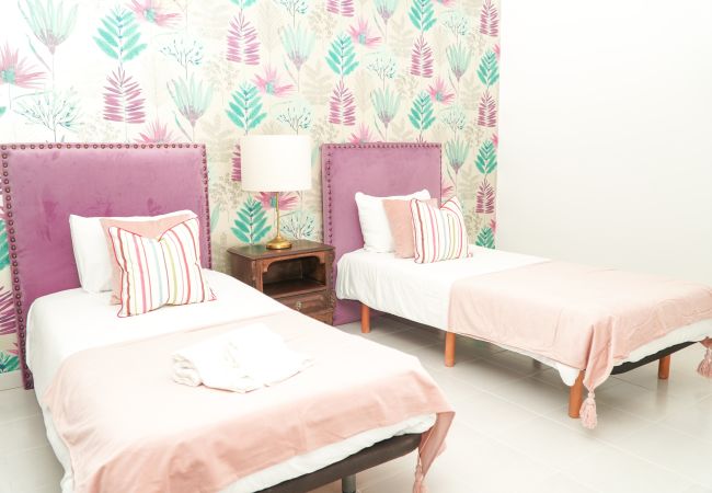 Villa in Albufeira - Seaside Serenity Villa Villa in Albufeira - Seaside Serenity Villa