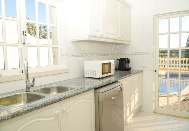 Villa in Albufeira - Seaside Serenity Villa Villa in Albufeira - Seaside Serenity Villa