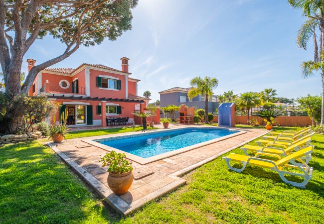 Villa in Quarteira - Vilamoura Golf Village Villa in Quarteira - Vilamoura Golf Village