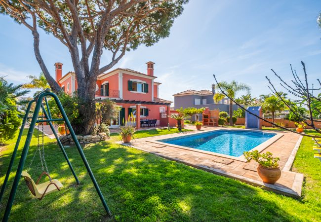 Villa in Quarteira - Vilamoura Golf Village Villa in Quarteira - Vilamoura Golf Village