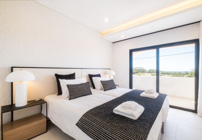 Villa in Galé - Valbom Luxury Village Villa in Galé - Valbom Luxury Village