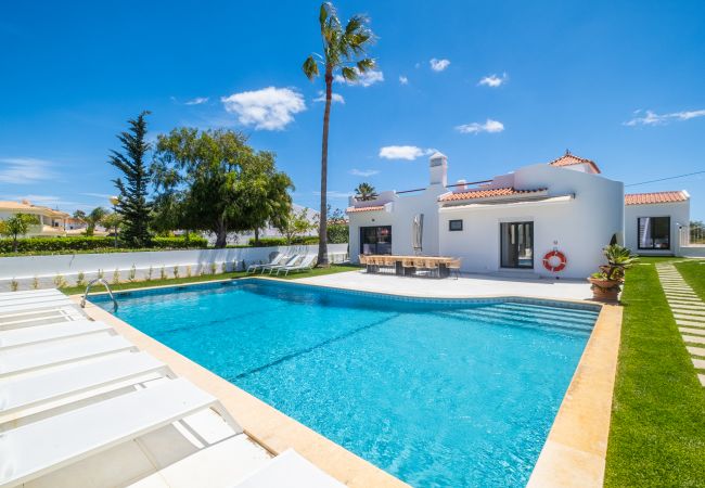 Villa in Galé - Valbom Luxury Village Villa in Galé - Valbom Luxury Village