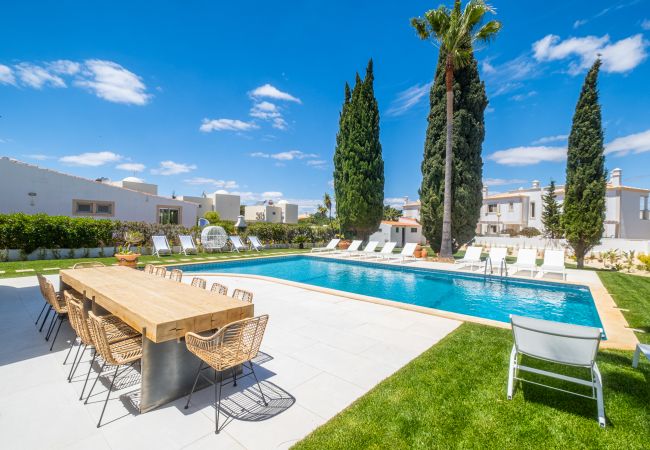 Villa in Galé - Valbom Luxury Village Villa in Galé - Valbom Luxury Village