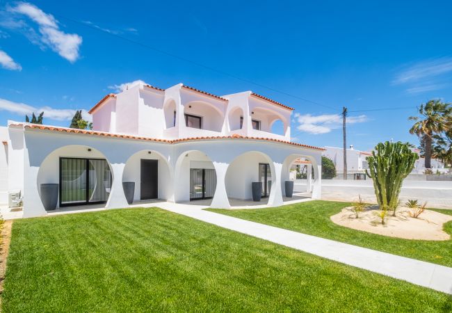 Villa in Galé - Valbom Luxury Village Villa in Galé - Valbom Luxury Village