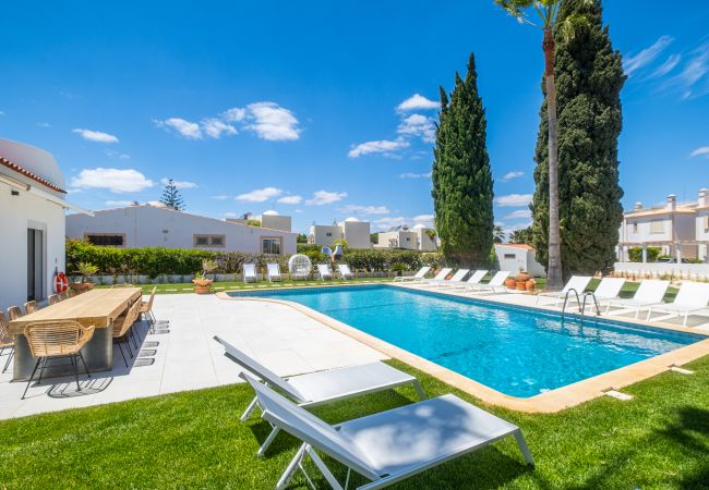 Villa in Galé - Valbom Luxury Village Villa in Galé - Valbom Luxury Village