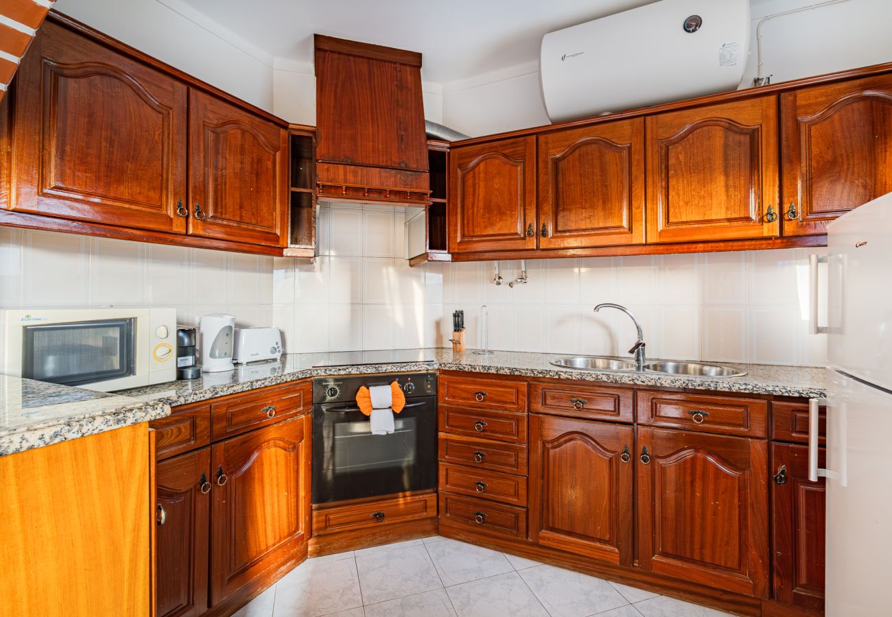 Apartment in Albufeira - Blue Wave Apartment by Dreamplaces