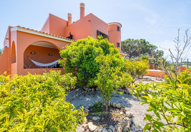 Villa in Albufeira - Orange Tree House by Dreamplaces Villa in Albufeira - Orange Tree House by Dreamplaces