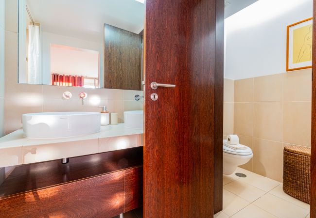 Apartment in Albufeira - Salgados Beach - 2 Bedroom Apartm by dreamplacesen Apartment in Albufeira - Salgados Beach - 2 Bedroom Apartm by dreamplacesen