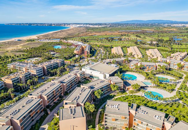 Apartment in Albufeira - Salgados Beach - 2 Bedroom Apartm by dreamplacesen Apartment in Albufeira - Salgados Beach - 2 Bedroom Apartm by dreamplacesen