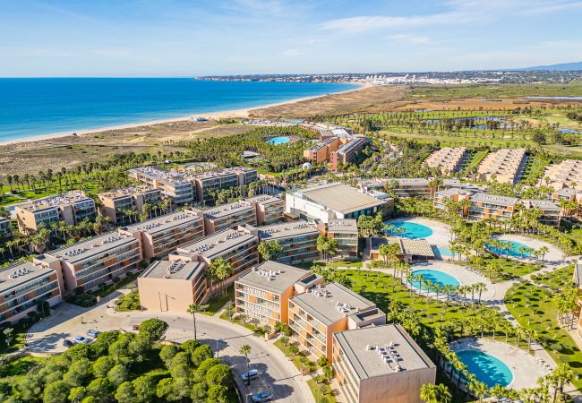 Apartment in Albufeira - Salgados Beach - 2 Bedroom Apartm by dreamplacesen Apartment in Albufeira - Salgados Beach - 2 Bedroom Apartm by dreamplacesen