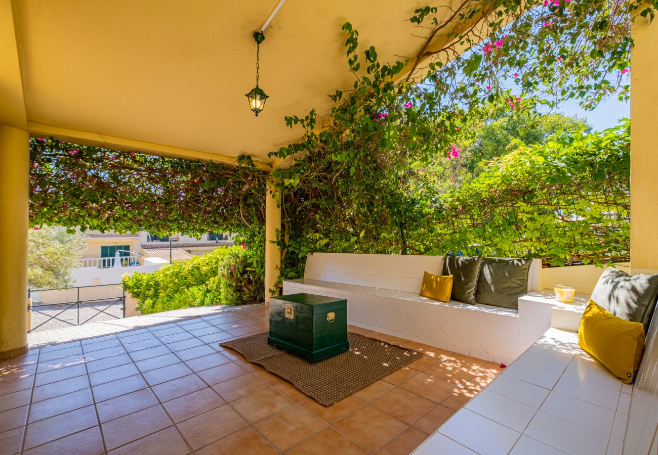 Villa in Albufeira - Retiro Dos Caliços