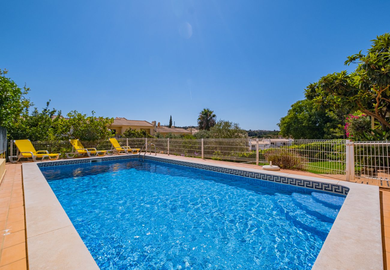 Villa in Albufeira - Retiro Dos Caliços