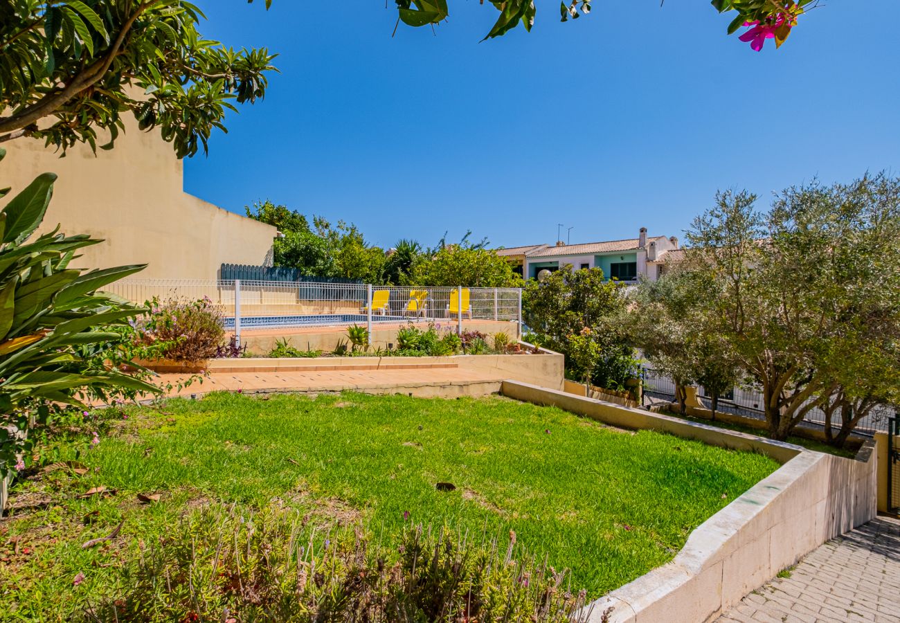 Villa in Albufeira - Retiro Dos Caliços