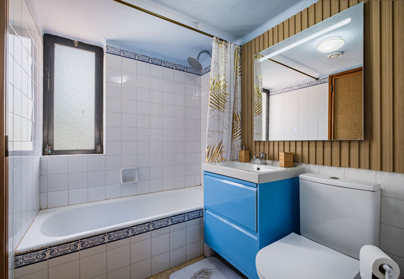 Apartment in Quarteira - Mika Beach Apartment by Dreamplaces