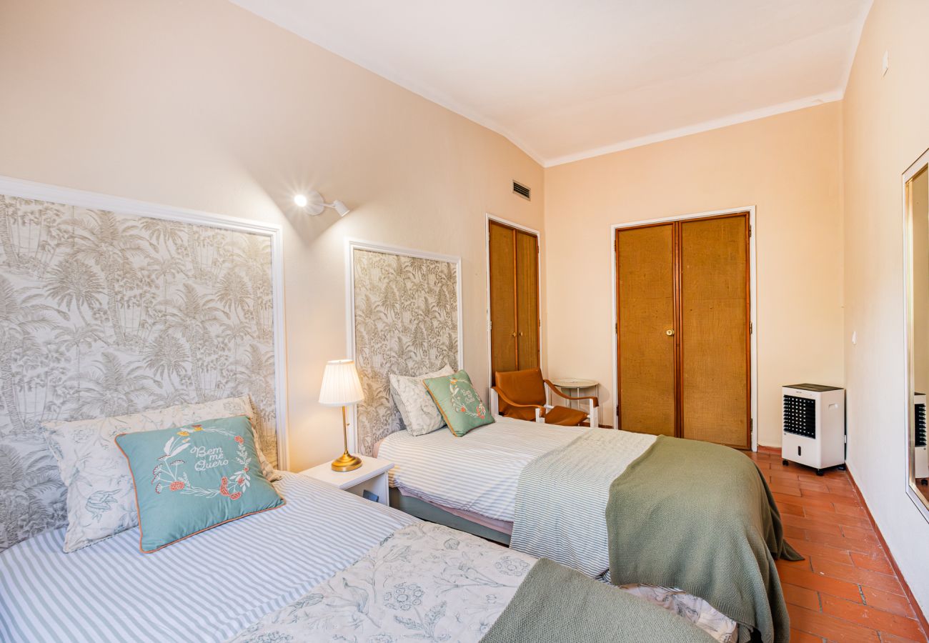 Apartment in Quarteira - Mika Beach Apartment by Dreamplaces